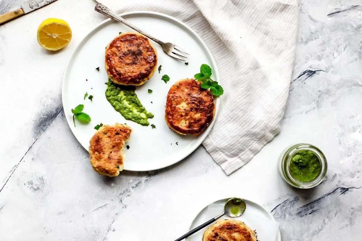 طرز تهیه کوکو گل‌کلم؛ کوکوی خوشمزه و مقوی