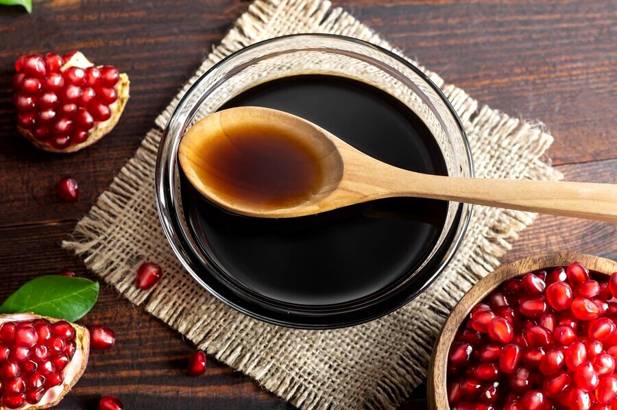 روش تهیه رب انار خوشمزه در خانه