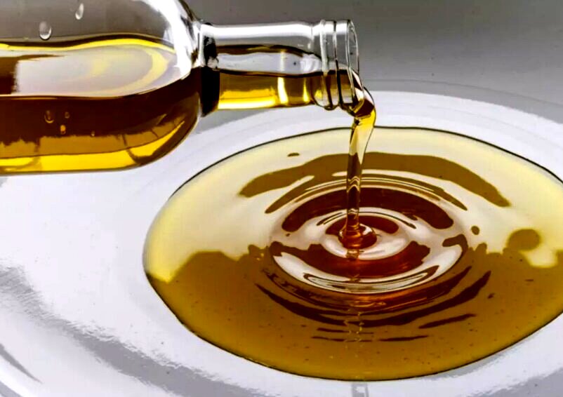 چرا استفاده دوباره از روغن در آشپزی سالم نیست؟