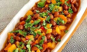 خوراک لوبیا سبز ؛ انتخابی ویژه برای روزهایی که گوشت در دسترس ندارید