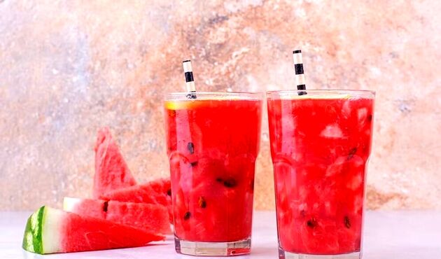 بهترین نوشیدنی طبیعی روزهای داغ؛ کم‌کالری و مناسب برای کاهش وزن