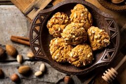 طرز تهیه کوکی آجیلی، یک بمب انرژی که حسابی شارژتون می‌کنه 