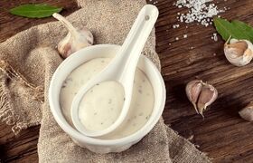 سس سیر خانگی ؛ طعمی غلیظ ، معطر و همه کاره برای ارتقای هر غذا + روش تهیه