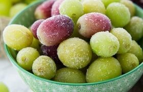 ۵ میان‌وعده شیرین و سالم زیر ۱۰۰ کالری که هوس شیرینی را مهار می‌کنند