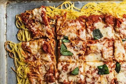 طرز تهیه پیتزا ماکارانی؛ یک ترکیب هیجان‌انگیز