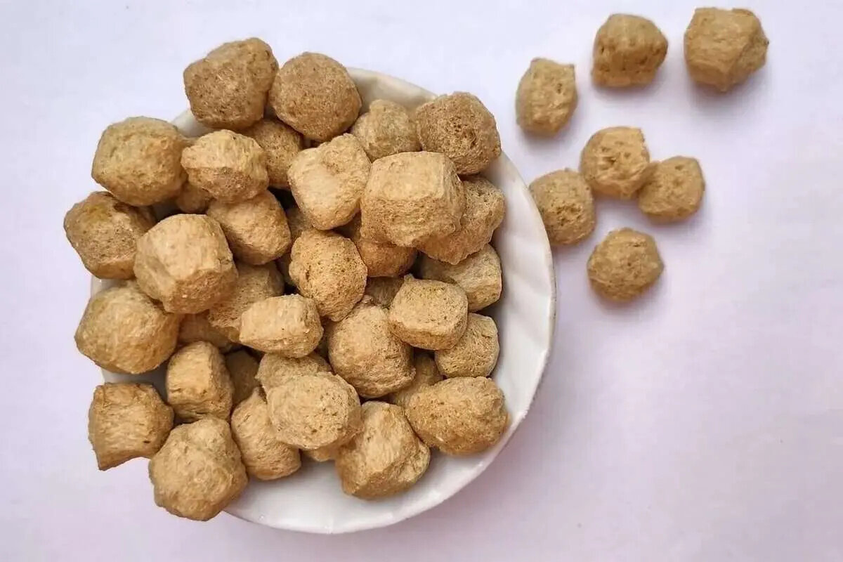 سویا برای پخت چقدر باید خیس بخورد؟