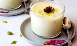  طرز تهیه فرنی نارگیلی؛ دسر آسان و خوشمزه برای شب یلدا