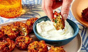 طرز تهیه کتلت گوجه فرنگی؛ غذایی خوشمزه از دل یونان