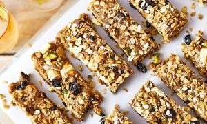 طرز تهیه گرانولا بار برای سالم خورها ؛ بدون شکر، بدون روغن ، بدون فر