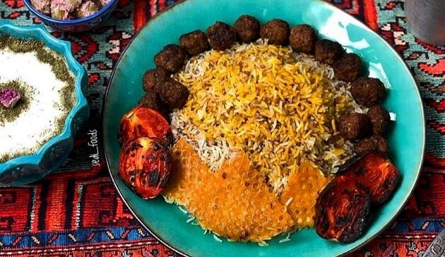 سماق‌پلو؛ غذای سنتی با رنگ و طعم متفاوت مهمان سفره‌های خاص