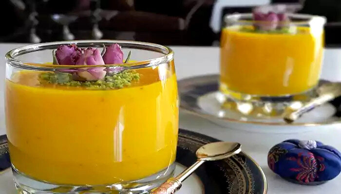 دسر ترکیه ای با شیر؛ دسر ترکیه ای محلبی زعفرانی و شکلاتی