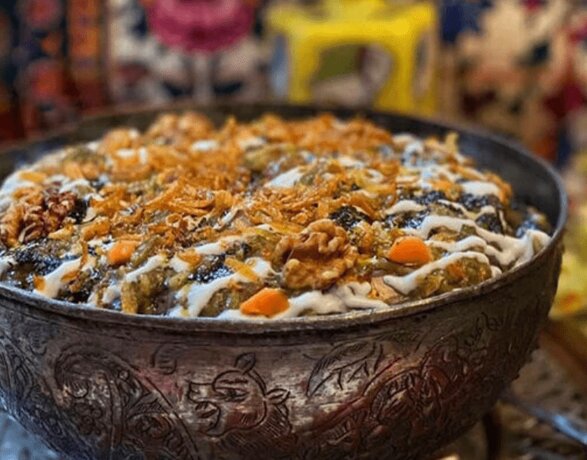 طرز تهیه آش ماش و قمری اصفهان؛ مخصوص روزهای سرد