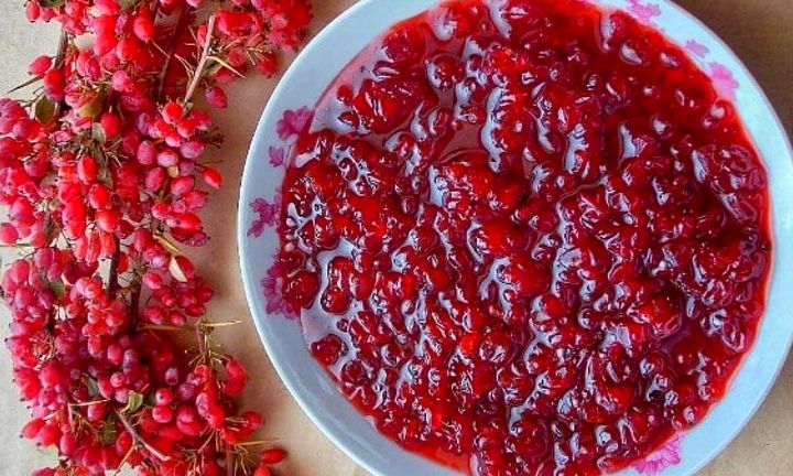 طرز تهیه مربای زرشک؛ یک مزه هیجانانگیز فقط در ۳۰ دقیقه
