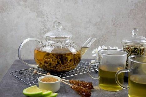 طرز تهیه چای نعناع و علف لیمو