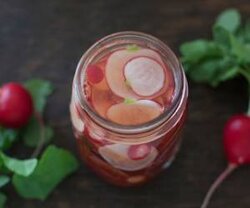 طرز تهیه ترشی تربچه