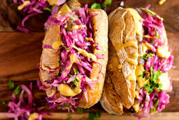 طرز تهیه هات داگ به روش آلمانی‌ها