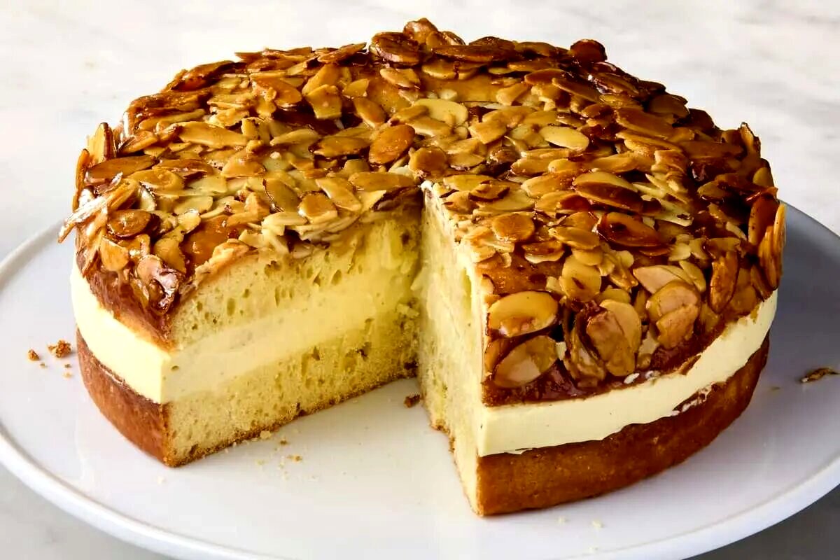 طرز تهیه کیک زنبوری؛ انتخابی کلاسیک و متفاوت برای میز دسر