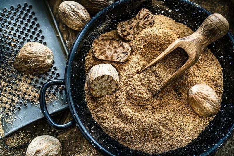 استرس و بی خوابی را با این دمنوش ساده دور کنید