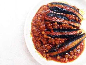 آشنایی با 3 روش تهیه خورش غوره بادمجان – غذای محلی استان همدان