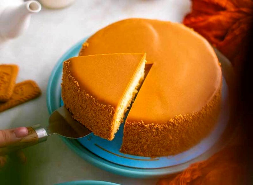 طرز تهیه کیک لوتوس؛ خوشمزهترین کیکی که تابهحال خوردهاید