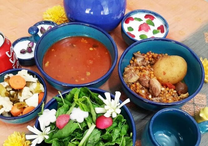 دستور پخت آبگوشت لپه؛ خوشمزه و فوری
