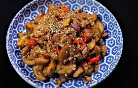 طرز تهیه خوارک قارچ و بادمجان؛ ویژه گیاه‌خواران