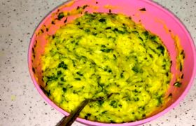 (ویدئو) طرز تهیه یک غذای فوری و خوشمزه با «سیب زمینی و جعفری»