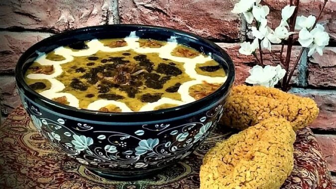 فوت و فن پخت آش ترخینه، آش خوشمزه سنتی