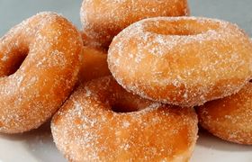 طرز تهیه دونات خانگی با آب، سریع، ترد و پفکی
