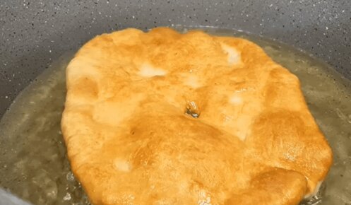 (ویدیو) طرز تهیه نان روغنی چلیک یا نان سرخ نرم و خوشمزه!