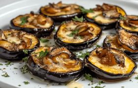(ویدئو) دستور پخت یک غذای جدید با بادمجان و پنیر به روش ایتالیایی‌ها