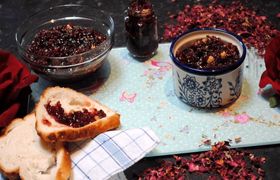 فوت و فن تهیه مربای گل محمدی؛ خوش عطر و طعم