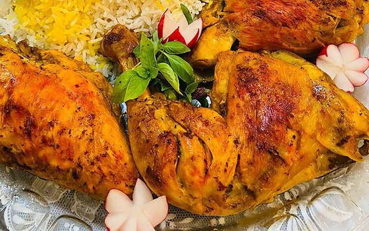 دستور پخت چلو مرغ زعفرانی بدون رب گوجه