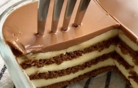 دسر یخچالی جدید با بیسکویت؛ ساده و ارزان