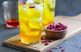 طرز تهیه شربت گلاب زعفران؛معجونی برای روزهای گرم