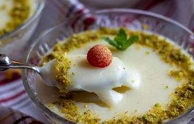 روش تهیه مهلبیه یا پودینگ عربی