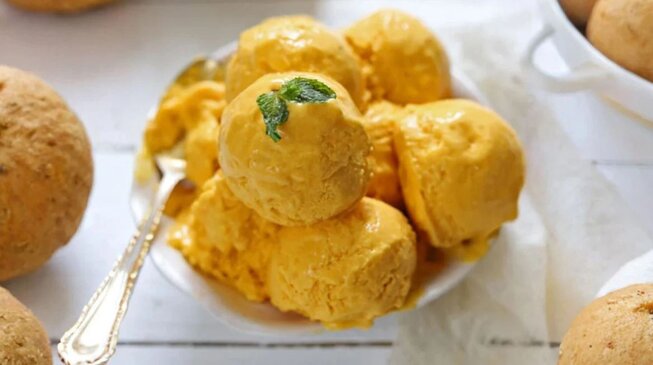طرز تهیه بستنی انبه در خانه