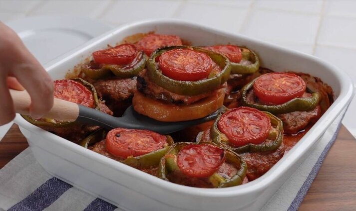 طرز تهیه خوراک گوشت و بادمجان ترکیه‌ای بسیار لذیذ