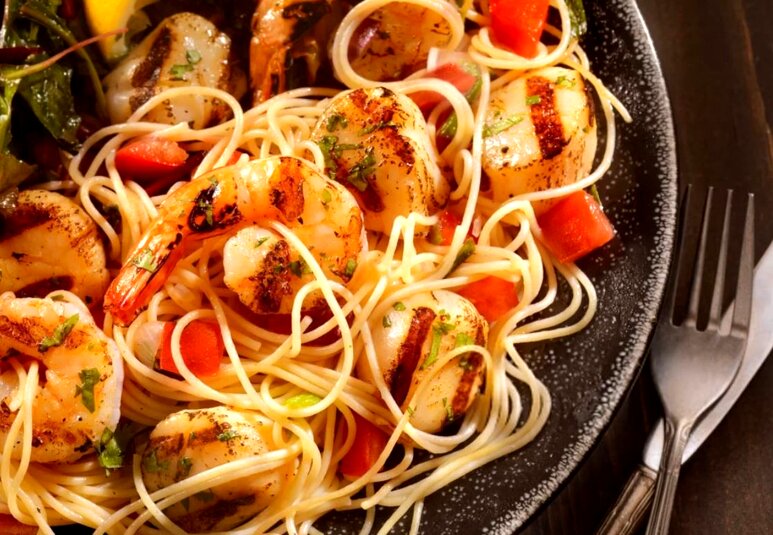 طرز تهیه 2 مدل پاستا میگو؛ ساده و سریع