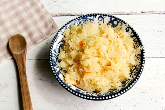 طرز تهیه کلم ترش تخمیری