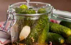 طرز تهیه سس خیارشور اصل رستورانی