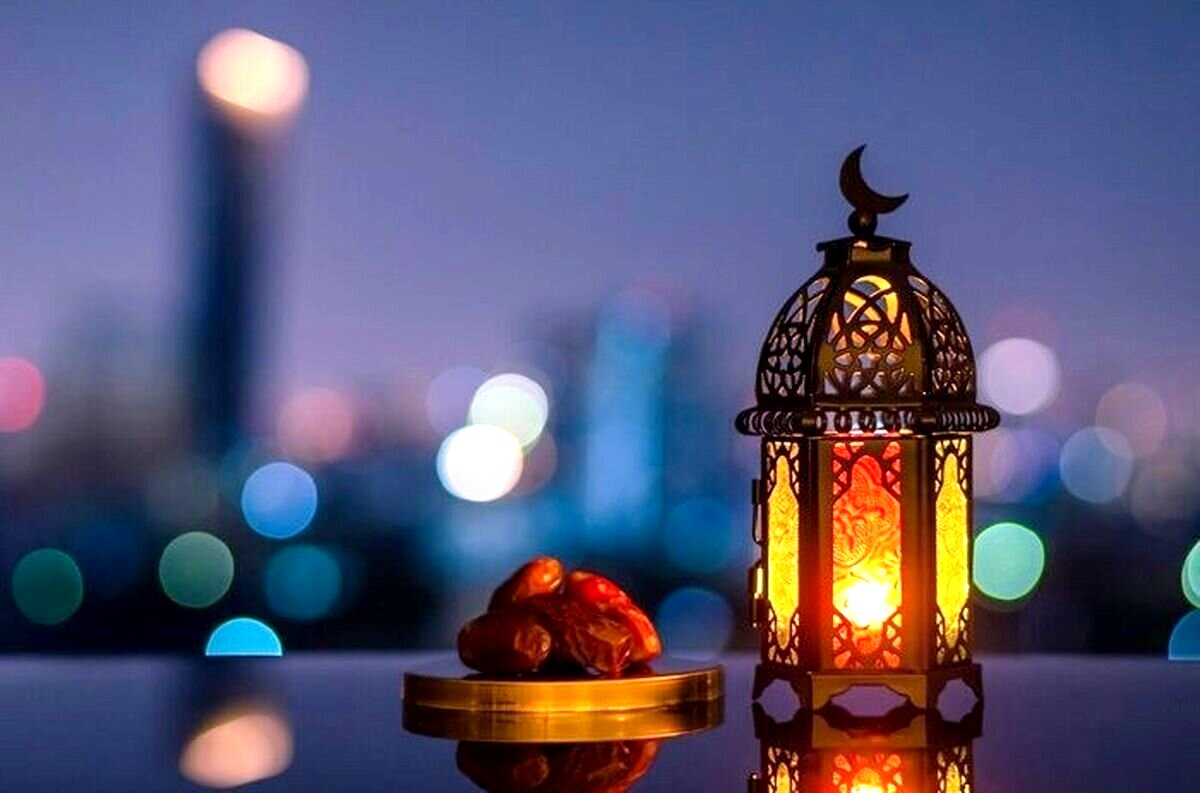 برای تشنه نشدن در ماه رمضان چه بخوریم ؟؛ بهترین خوراکی‌ها و نوشیدنی‌ها برای جلوگیری از تشنگی