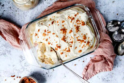 طرز تهیه پودینگ موز و بیسکویت