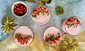 طرز تهیه موس انار برای شب یلدا