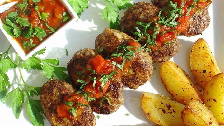 کوفته‌ای متفاوت از ترکیه؛ راز خوشمزگی «کادین بودو کوفته» چیست؟ 
