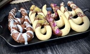 طرز تهیه شیرینی نعلی عید نوروز