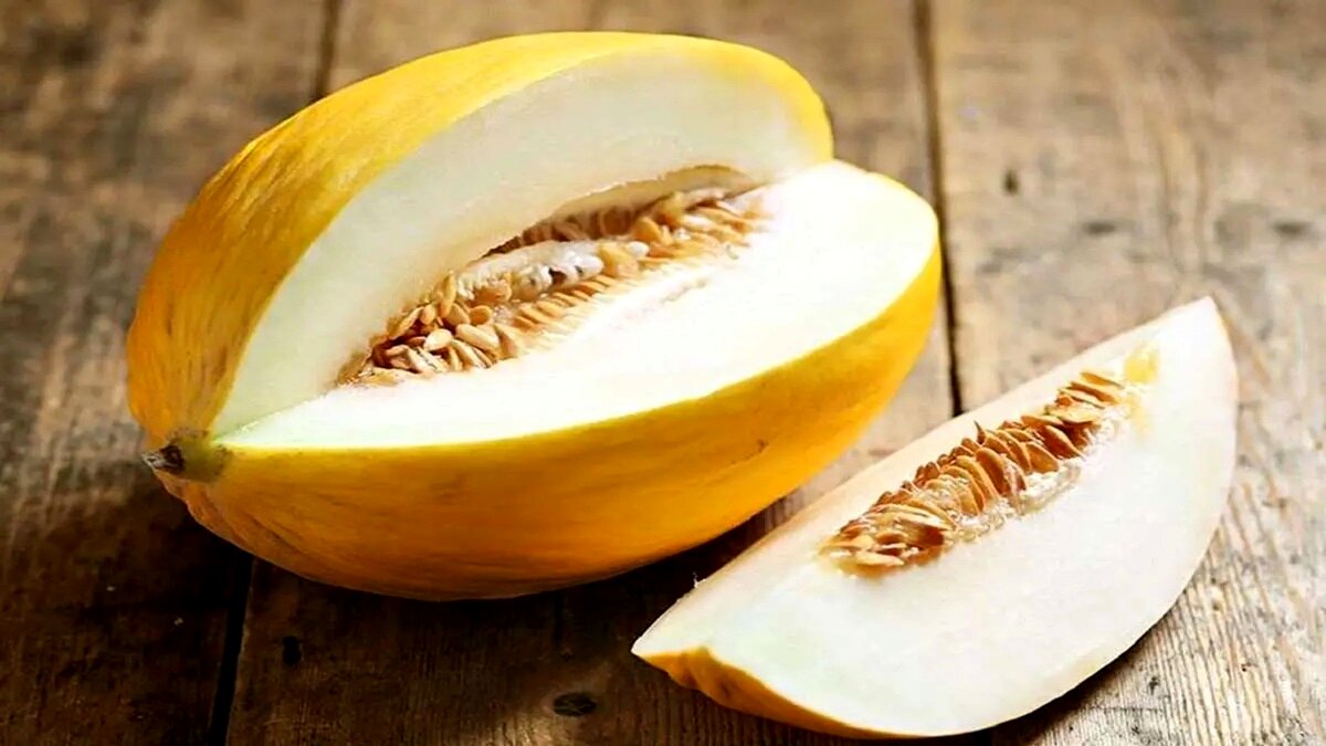 ۸ خاصیت خربزه به همراه جدول ارزش غذایی
