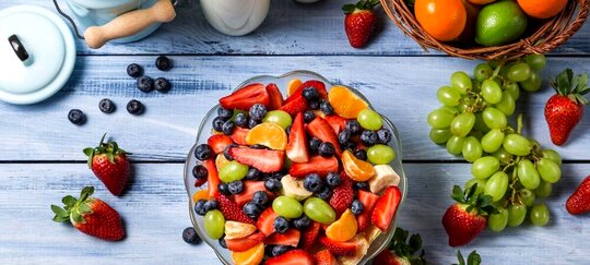 با میوه‌های له شده چی درست کنیم؟