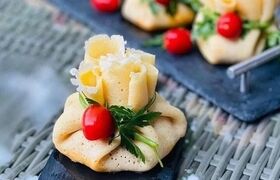 طرز تهیه بقچه گوشت خانگی؛ یک غذای خوشمزه با ظاهری متفاوت