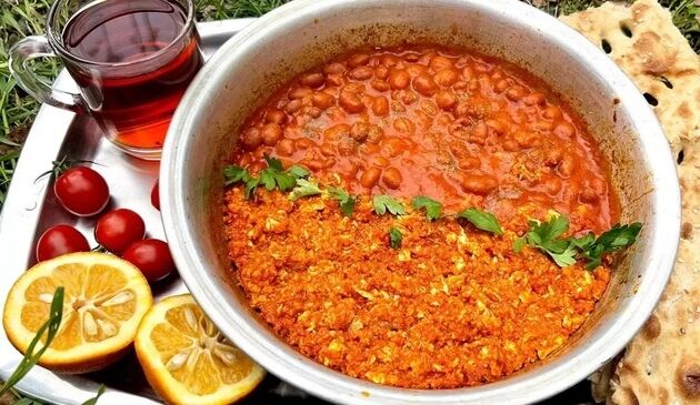 املت شاپوری اصیل را فقط باید در قهوه‌خانه‌های رشت خورد